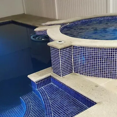 Casa De Playa Herradura Con Piscina Y Jacuzzi Puntarenas Exterior photo