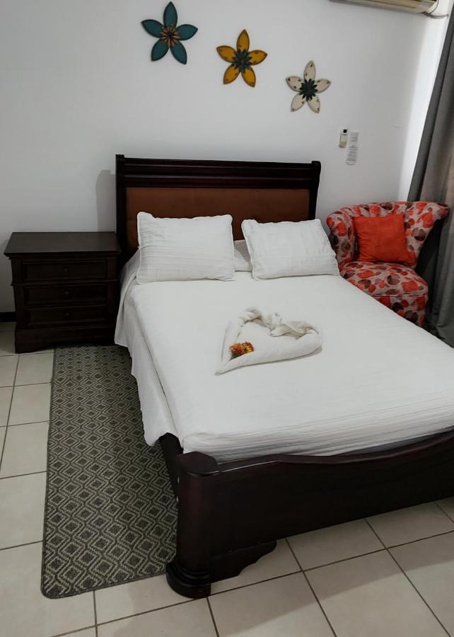 Casa De Playa Herradura Con Piscina Y Jacuzzi *